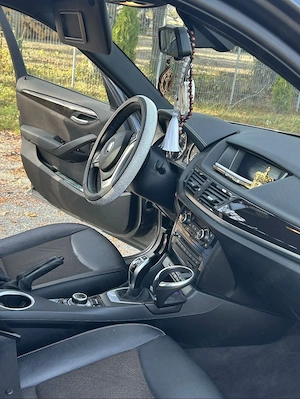 BMW X1 Xdrive - imagine 4