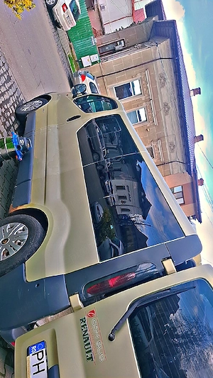 Renault Trafic  - imagine 8