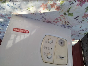 Vând centrala pe gaz pentru piese  - imagine 2