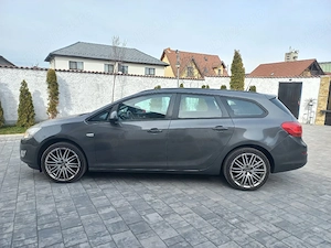 Opel Astra j euro 5 2013 - imagine 4