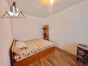 Apartament cu 2 camere- etaj 2 -zona Sagului - imagine 5