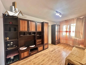 Apartament cu 2 camere- etaj 2 -zona Sagului - imagine 3