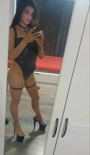 Detin pierce-uri!!!La mine sau la tine 