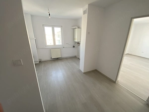 Apartament 3 camere, 80 mp, decomandat, renovat   Micro 3