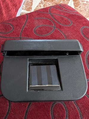 Ventilator auto solar - imagine 3