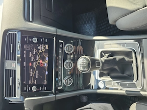 VW Golf 7,5 Highline, 1.4 TSI 150 CP, Dec 2017 (FACELIFT) - Volan Incalzit - imagine 6