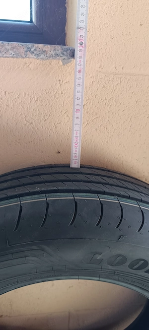 Goodyear EfficientGrip2 SUV 98H - imagine 4