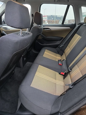 BMW X1 xDrive20d X-Line   177 CP   Automat   Bi-Xenon - Navigație mare - imagine 8