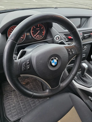 BMW X1 xDrive20d X-Line   177 CP   Automat   Bi-Xenon - Navigație mare - imagine 10