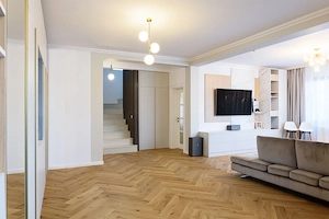 Vila moderna 2025 ! 320 mp teren ! Finisaje Premium - imagine 3