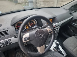 opel astra h - imagine 2
