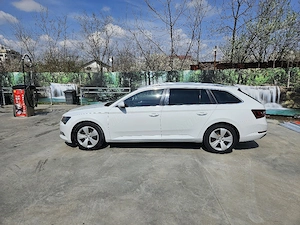 Skoda Superb break - imagine 5