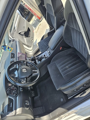 Skoda Superb break - imagine 6
