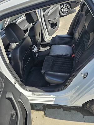 Skoda Superb break - imagine 7