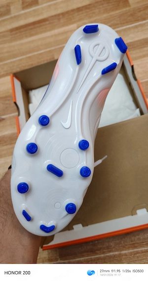 Se vand Ghete fotbal Nike