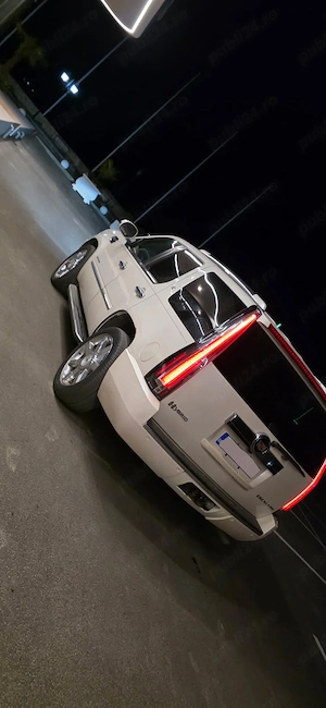 Cadillac Escalade 4x4 6.0 Hybrid + GPL Trapă 