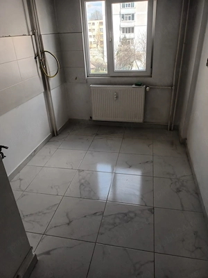 vand apartament Ploiesti zona centrala Republicii - imagine 9