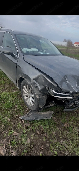 Vand Passat B 8 - avariat  - imagine 2