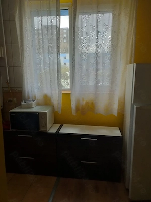 Inchiriez garsoniera cf 3 sos Salaj