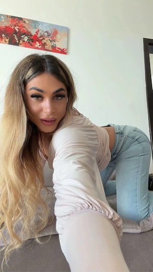 transsexuală ofer și deplasări fac și party