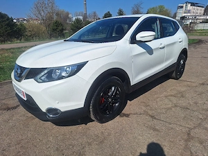Nissan Qashqai 1.6 dci Automat  - imagine 3