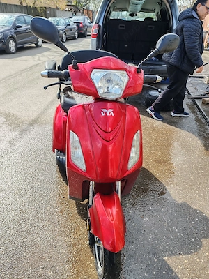 vând tricicleta pentru handicap 