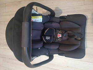 Vând scoică auto joie! Stare perfectă!