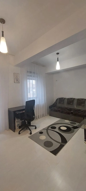 Inchiriez garsoniera 