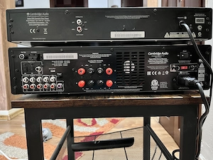 Amplificator cu tuner radio Cambridge Audio Topaz SR20