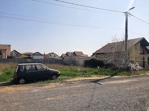  Proprietar vand teren 601mp pentru casa pe strada Elena , Mosnita Noua - imagine 2