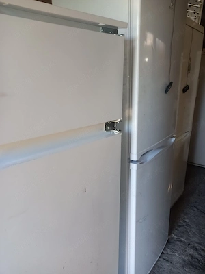 frigider cu congelator tip combina frigorifica indesit artic zanussi