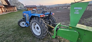 Iseki tg geas 25 cu incarcator frontal - imagine 2