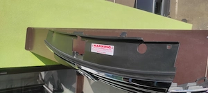 Vând grila passat B8 