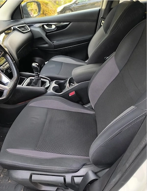 Vând Nissan Qashqai 1.2 DIG-T, am fabricatie 2018, manuala, benzina - imagine 4