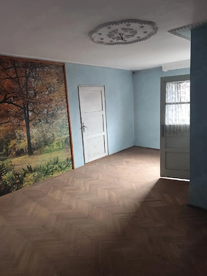 Casă spațioasă cu teren inclus ideal pentru construcții de 1335 m  zona Săvinești Neamț - imagine 2