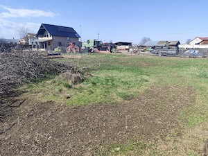 Casă spațioasă cu teren inclus ideal pentru construcții de 1335 m  zona Săvinești Neamț - imagine 6