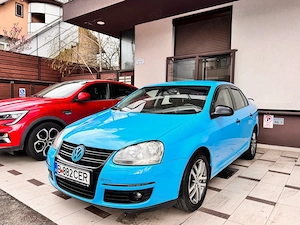 Volkswagen Jetta 2.0 TDI 2200  - imagine 3
