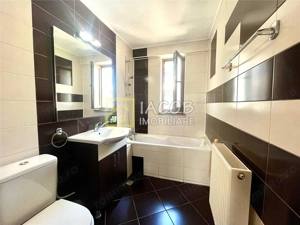 Apartament 3 camere decomandate, strada Martir Horia, Bacau - imagine 17