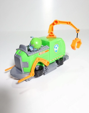 Mașină de Reciclare Rocky Paw Patrol - Ultimate Rescue + Figurină Inclusă