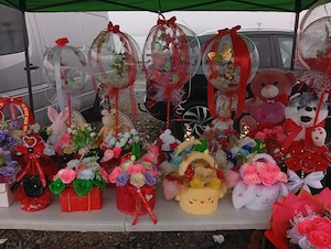 Baloane Bobo & Aranjamente Florale din Satin