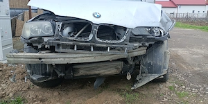 Vând BMW x3 e83 avariat  - imagine 5