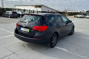 Oferta!!!	Opel Astra J 1.7CDTI	Euro 5	Clima	Pilot	Senzori	Import Germania - imagine 4