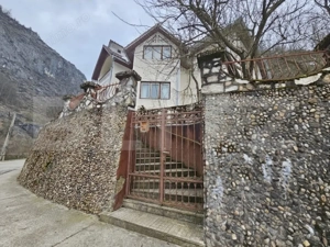 Casă la munte în Scărișoara – 286 mp, teren 2.699 mp - imagine 3