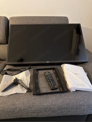 Vand Tv Lg 32LH530V , 80 cm, ca nou .