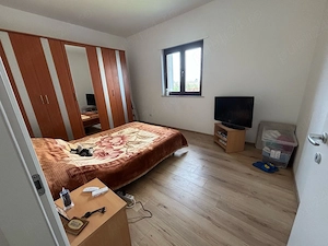 Inchiriez apartament cu 2 camere - imagine 3