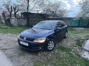Jetta 1.6 Tdi Manual Euro 5 - imagine 5