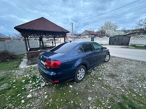 Jetta 1.6 Tdi Manual Euro 5 - imagine 3