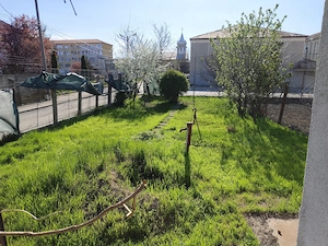 Casă de vânzare   Caransebeș, zona Nord (lângă Școala Creștină Baptistă și Grădinița PP4) - imagine 5