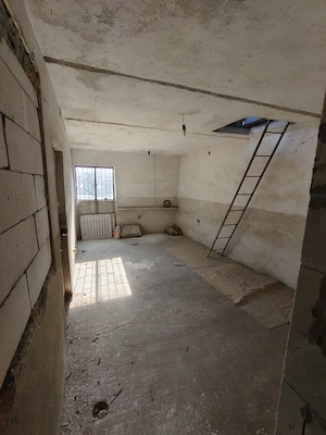 Casă de vânzare   Caransebeș, zona Nord (lângă Școala Creștină Baptistă și Grădinița PP4) - imagine 9