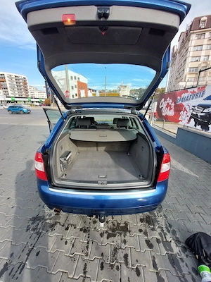 Vand autoturism Audi A4 - imagine 5